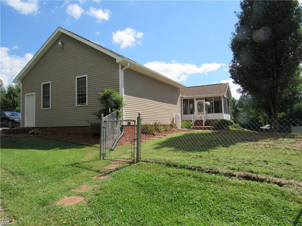 1656 Denny Road King, NC 27021 - Photo 13 of 30