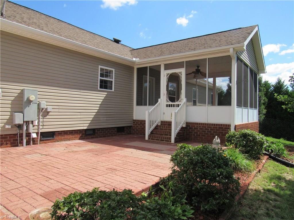 1656 Denny Road King, NC 27021 - Photo 10 of 30