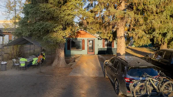 $825,000 | 413 South 3rd Street, McCall, ID 83638