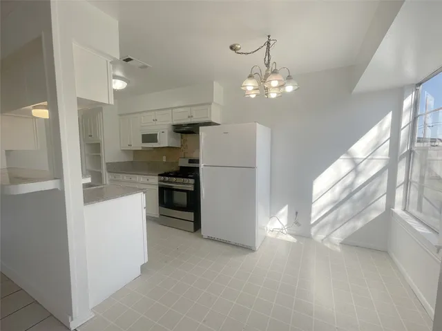 $1,895 | 9011 Alcott Drive, Houston, TX 77080