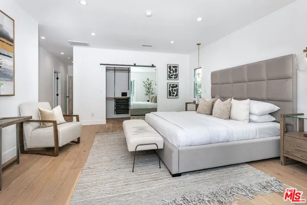 $2,499,999 | 732 North Cherokee Avenue, Los Angeles, CA 90038
