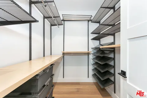 $2,499,999 | 732 North Cherokee Avenue, Los Angeles, CA 90038