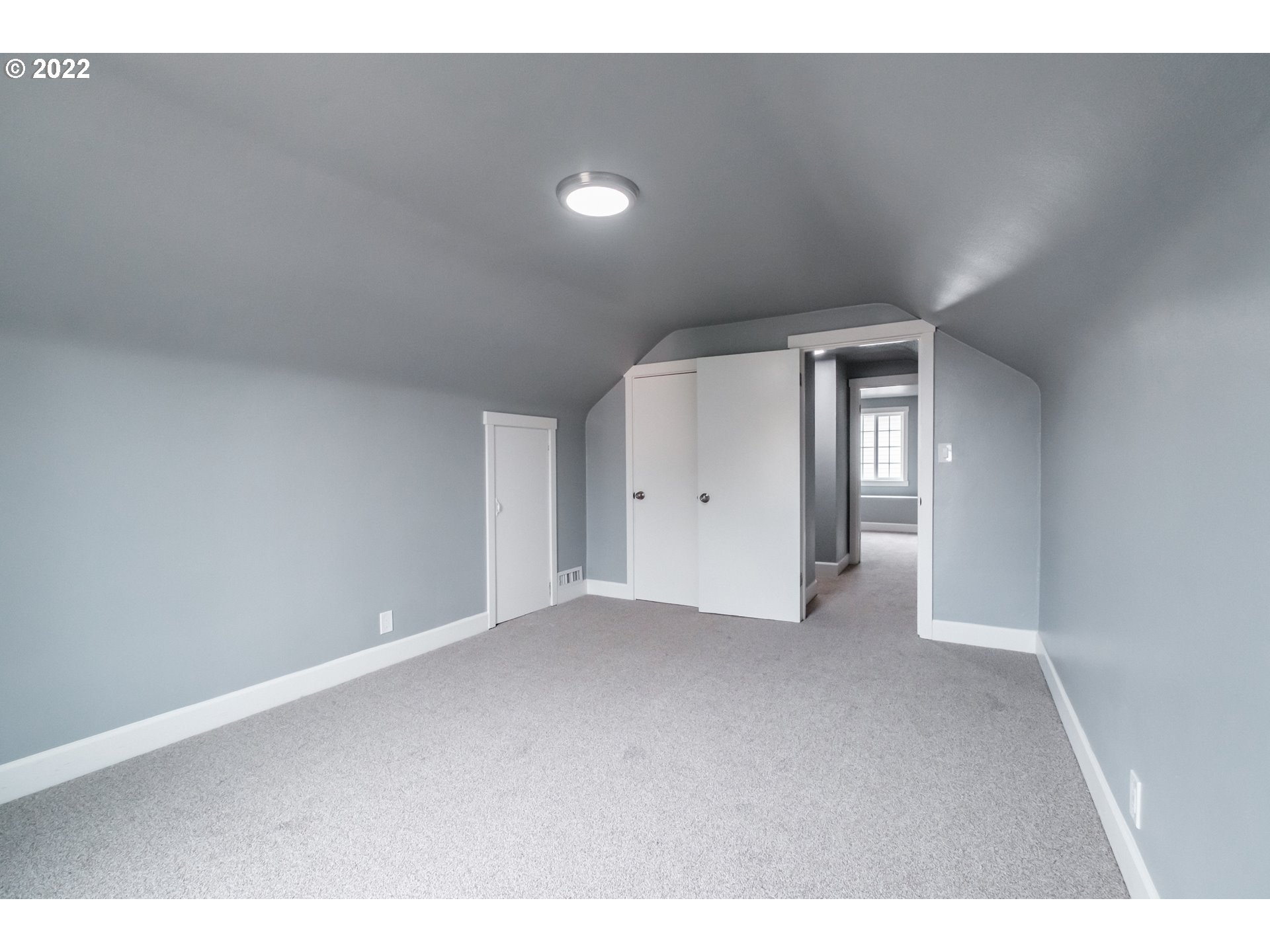 4883 Silverton Road Northeast Salem, OR 97305 - Photo 18 of 32