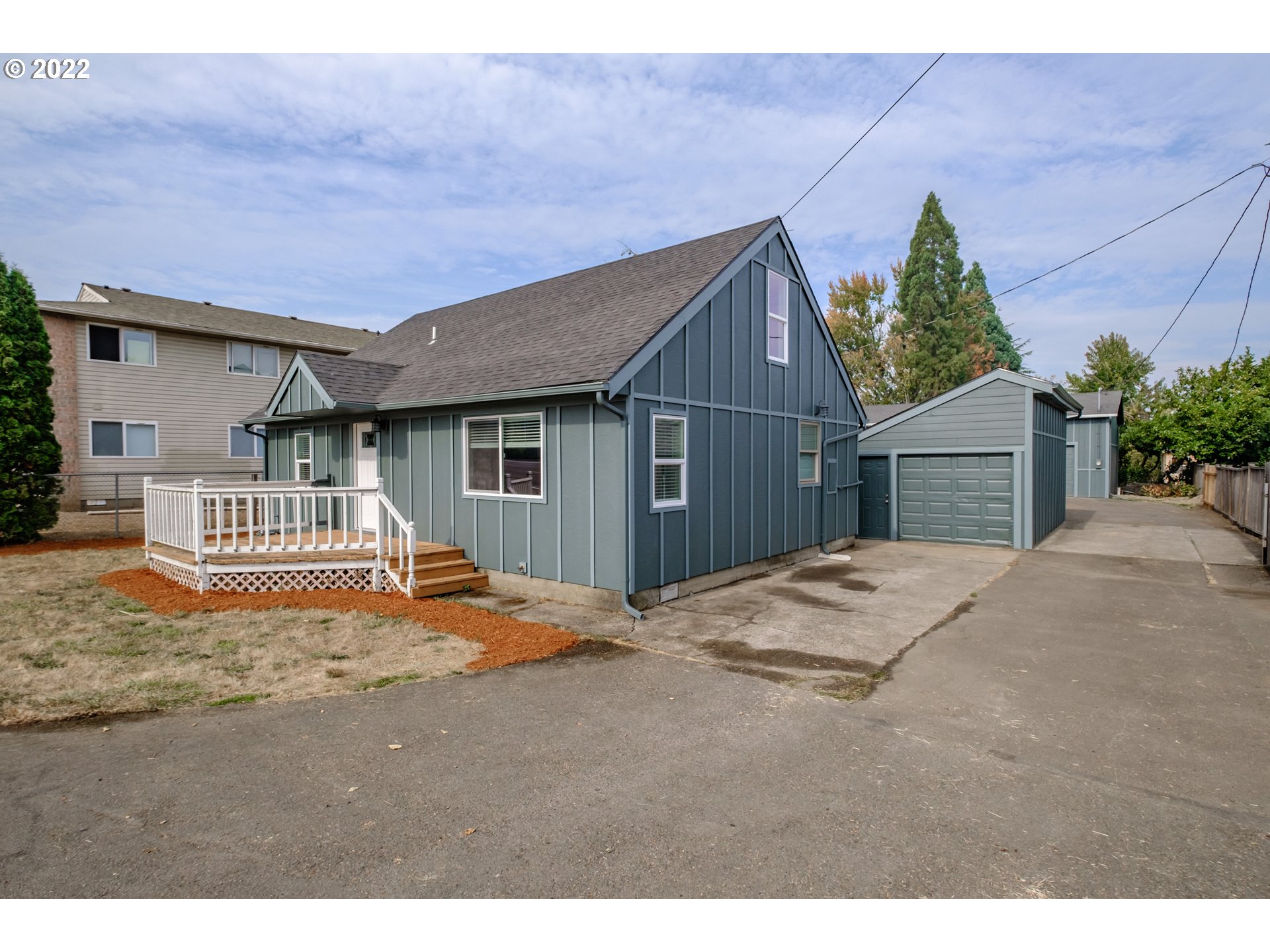4883 Silverton Road Northeast Salem, OR 97305 - Photo 23 of 32