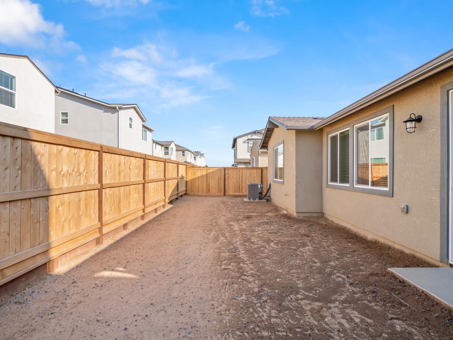 781 Elizabeth Avenue Madera, CA 93636 - Photo 28 of 31 a view of a house with a backyard