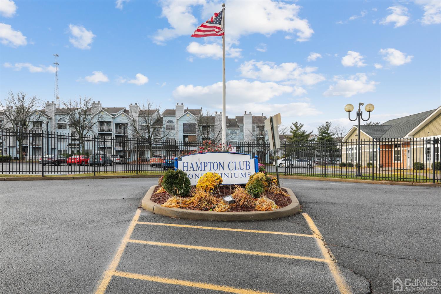 131 Edpas Road New Brunswick, NJ 08901 - Photo 2 of 15 Entrance
