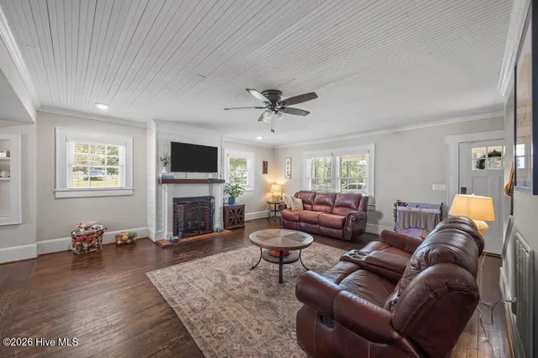 $274,900 | 301 East Wilson Street, Macclesfield, NC 27852