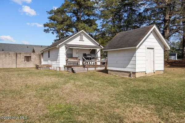 $274,900 | 301 East Wilson Street, Macclesfield, NC 27852