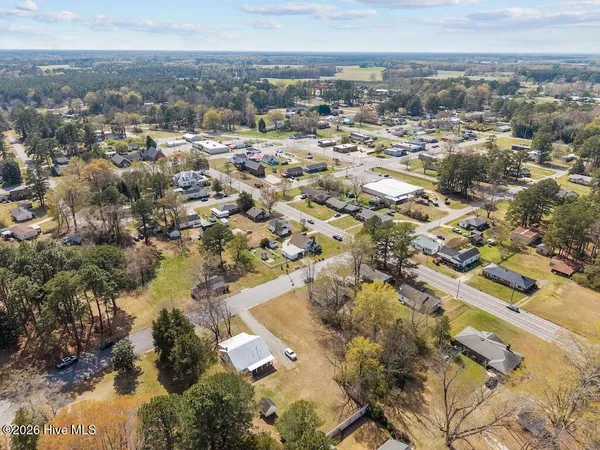 $274,900 | 301 East Wilson Street, Macclesfield, NC 27852