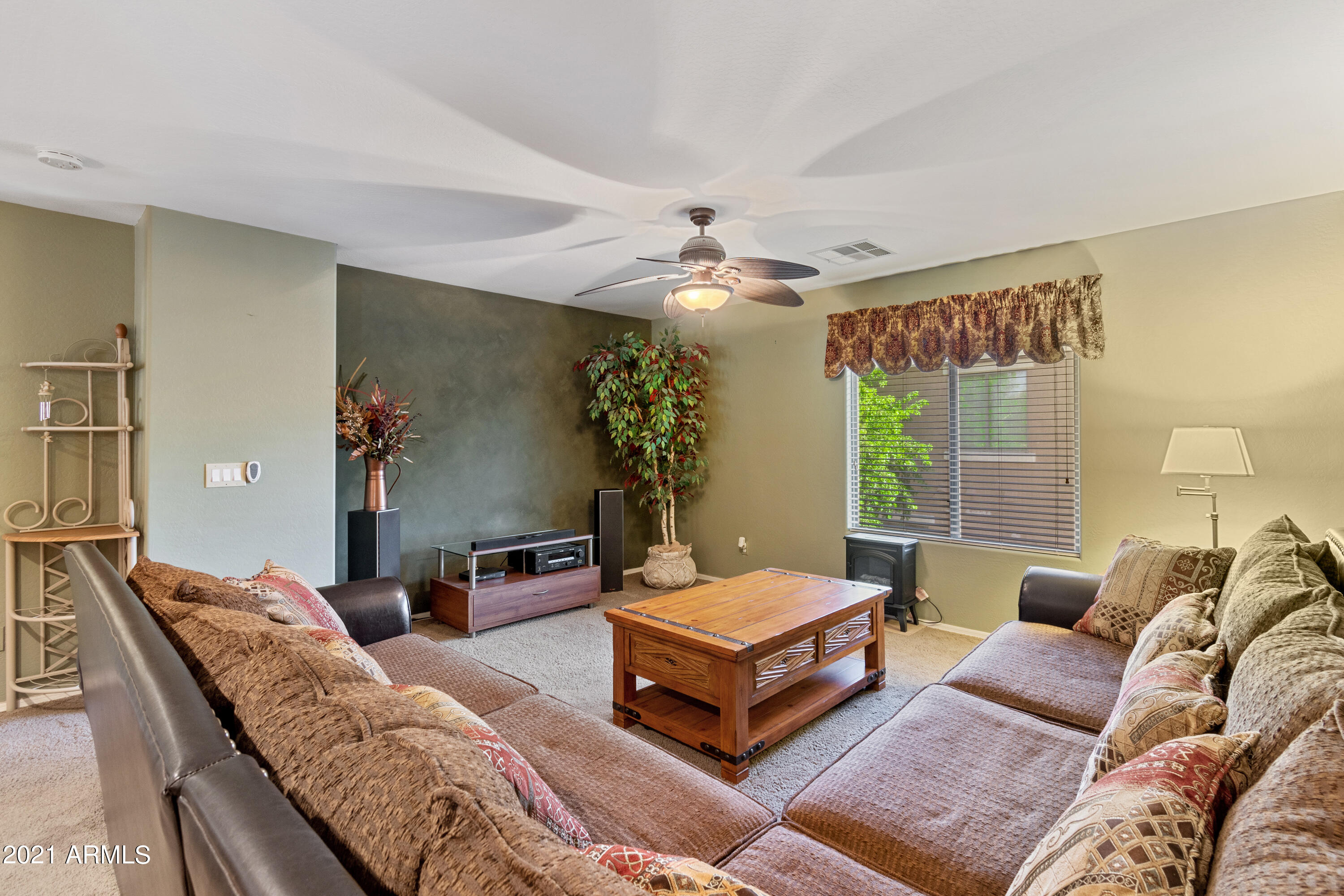 2316 West Steed Ridge Phoenix, AZ 85085 - Photo 22 of 40 Loft area