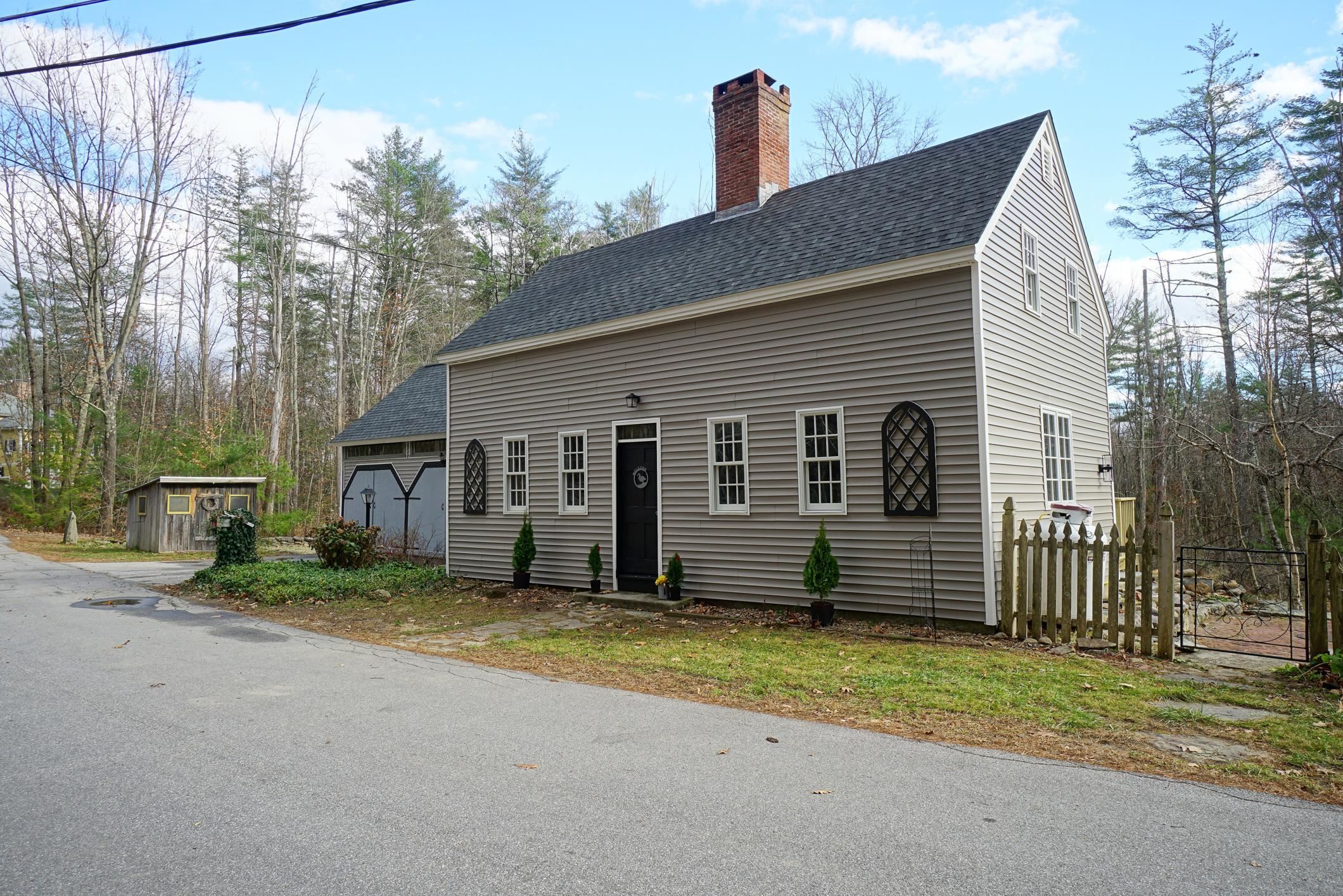 5 Hollow Road Bow, NH 03304 - Photo 1 of 50