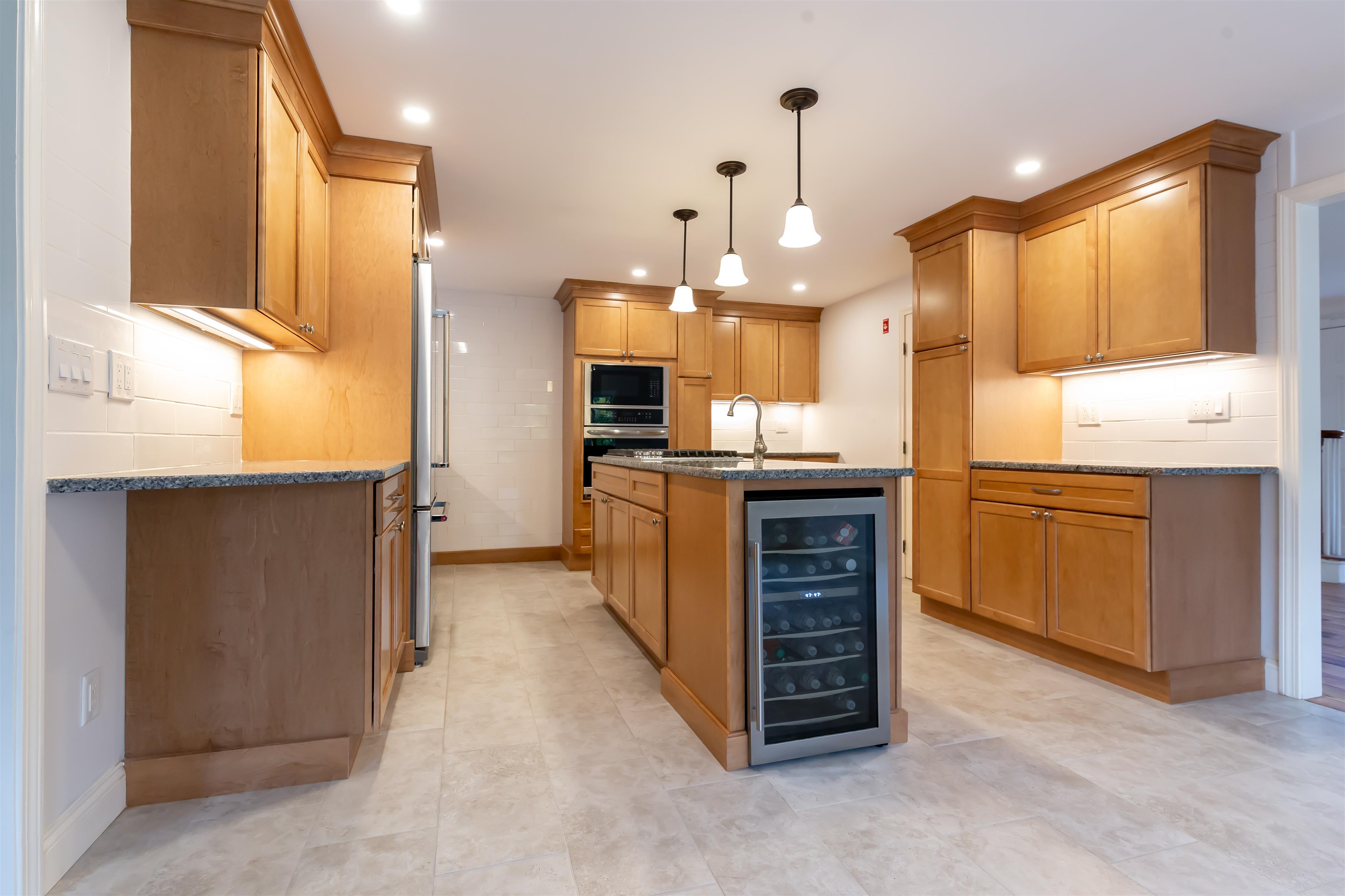 93 Sleeper Road Hillsborough, NH 03244 - Photo 12 of 40 Gallery Image 12