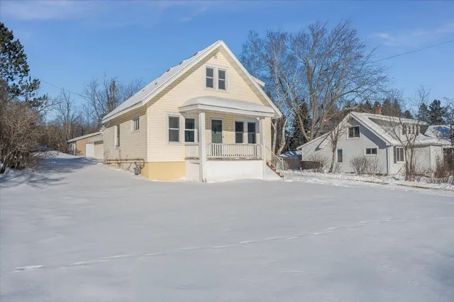 $200,000 | 3933 West Austin Street, Duluth, MN 55803