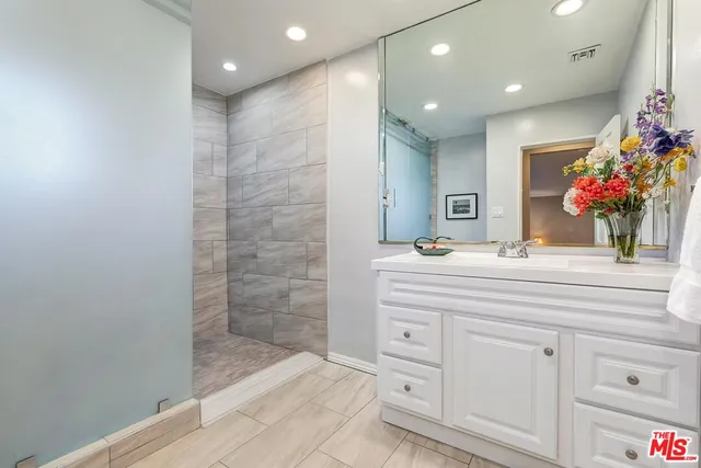 $2,199,000 | 2801 Glendon Avenue, Los Angeles, CA 90064