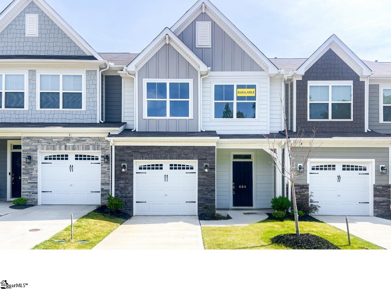 604 Autumn Lake Road Simpsonville, SC 29681 - Photo 1 of 16 Gallery Image 1