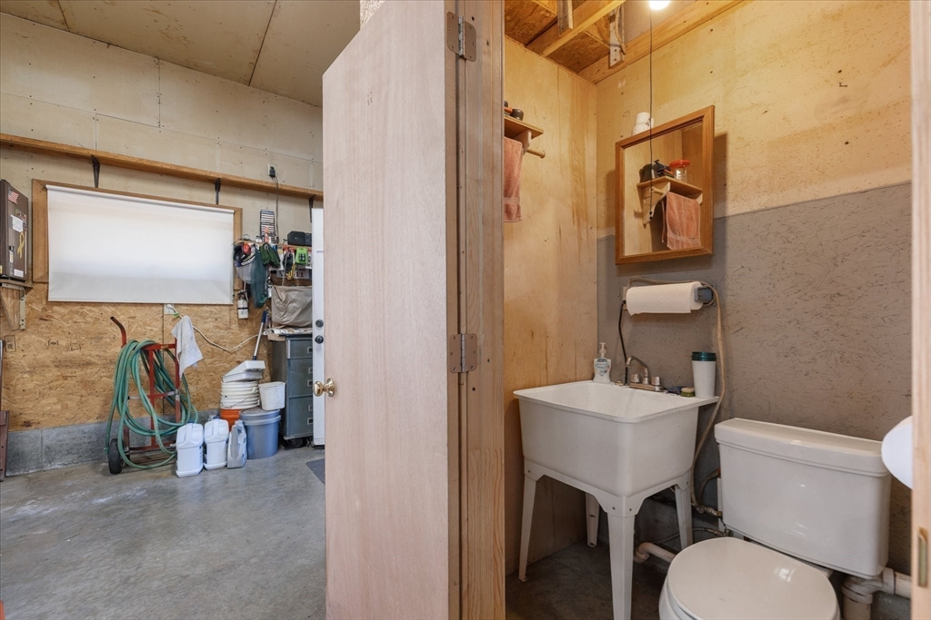 46 Underwood Road Hubbardston, MA 01452 - Photo 33 of 42 Gallery Image 33
