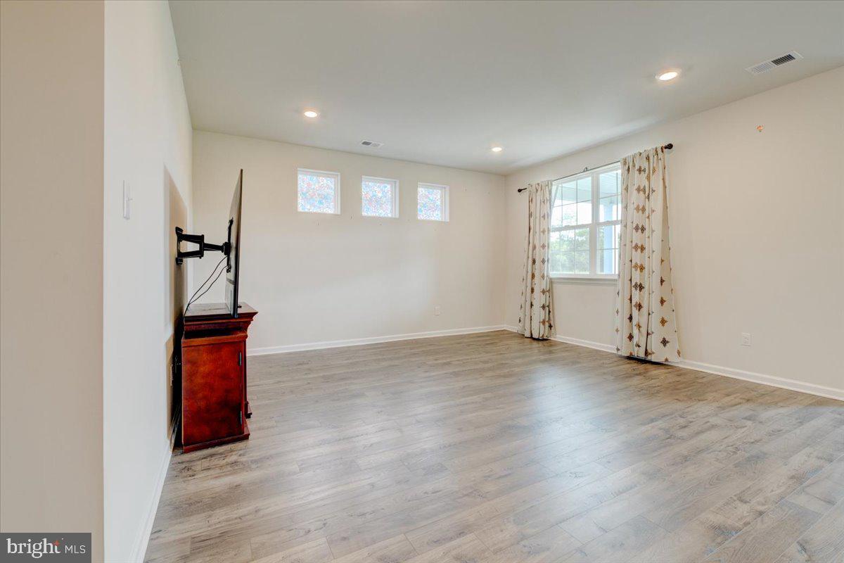 25 Walton Way Delanco, NJ 08075 - Photo 22 of 44