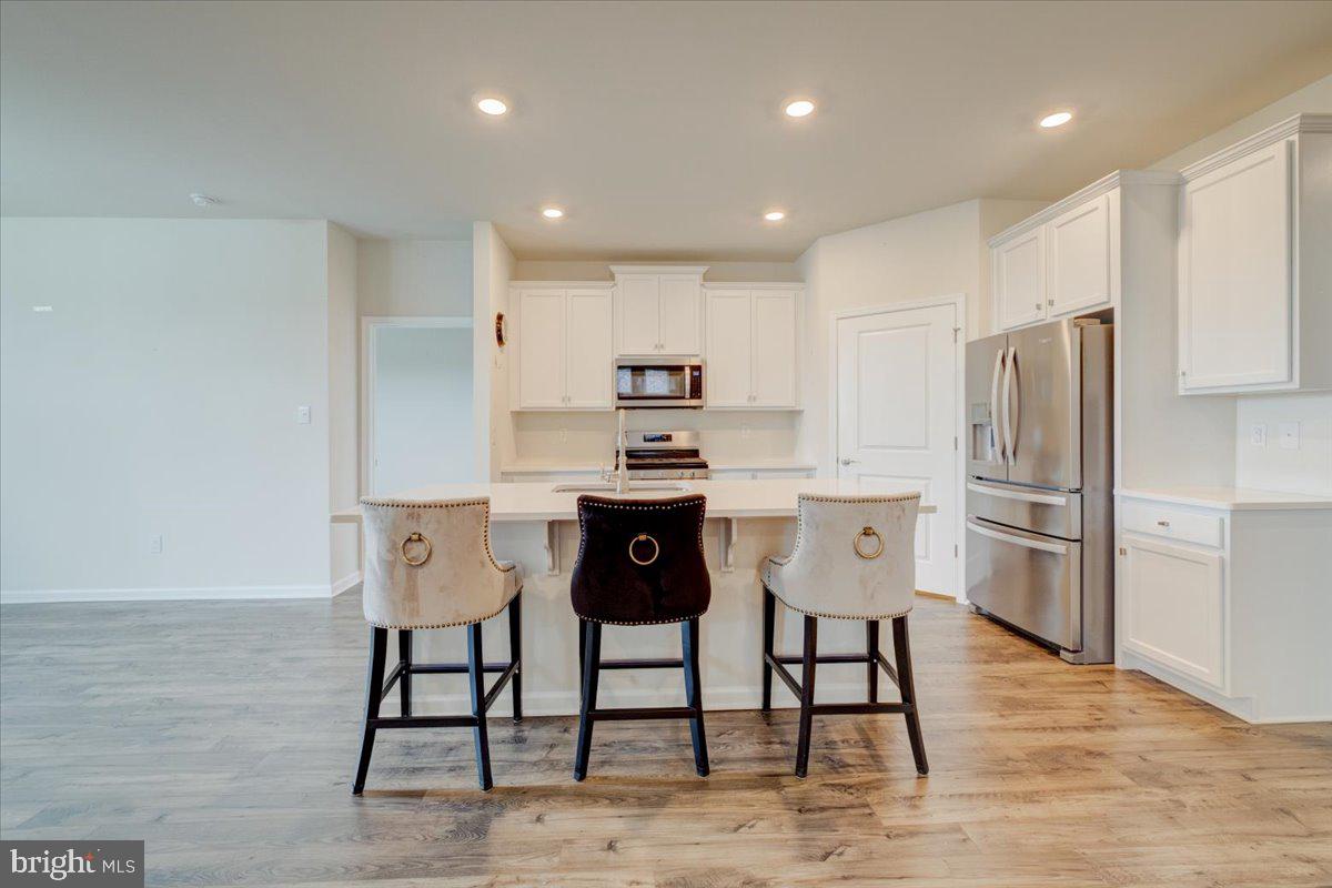 25 Walton Way Delanco, NJ 08075 - Photo 7 of 44