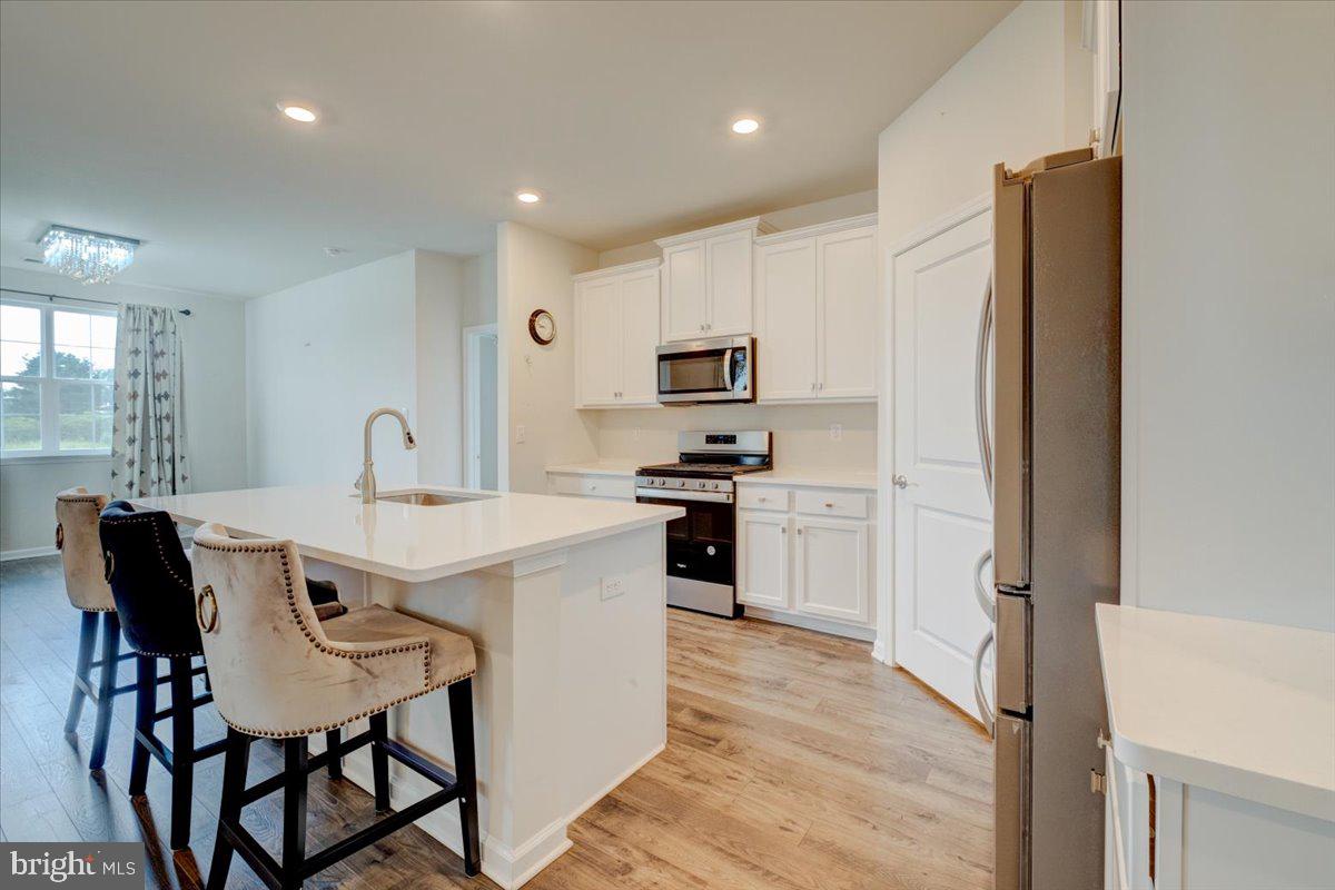 25 Walton Way Delanco, NJ 08075 - Photo 9 of 44