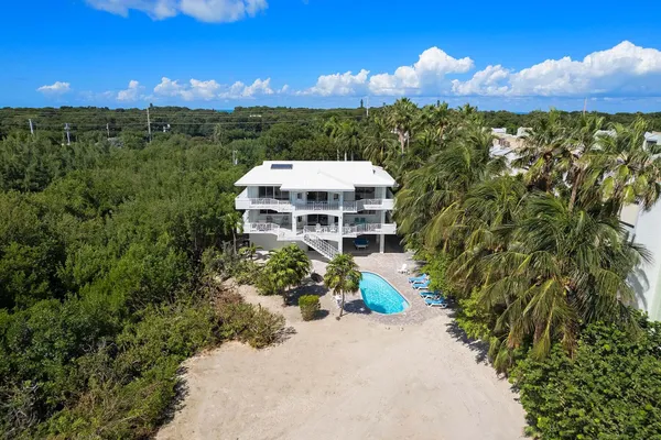 $3,995,000 | 87445 Old Highway, Islamorada, FL 33036