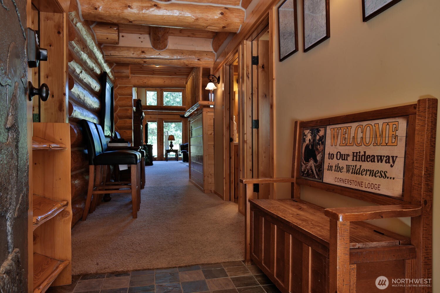 18135 River Road Leavenworth, WA 98826 - Photo 8 of 39 a view of lobby with elevator