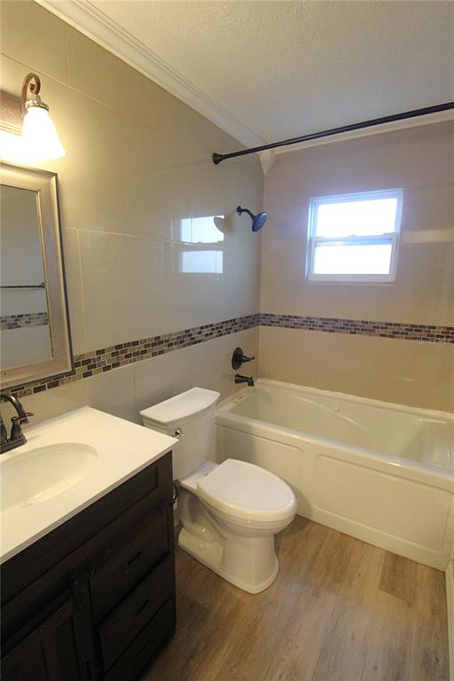 3001 Bee Ridge Road, Unit 112 Sarasota, FL 34239 - Photo 9 of 22