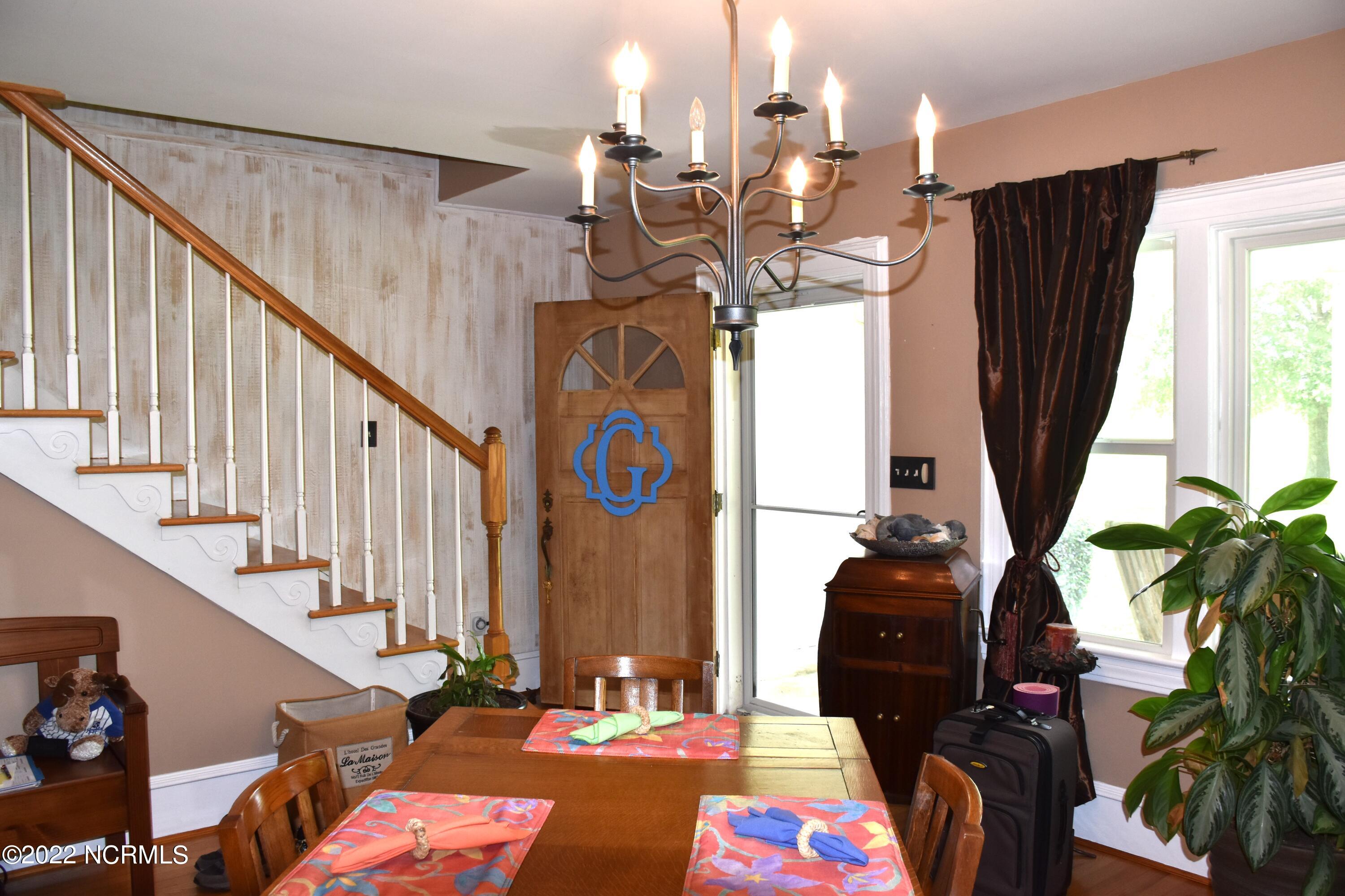 480 Blackbeards View Bath, NC 27808 - Photo 39 of 79 Front Door/Stairs