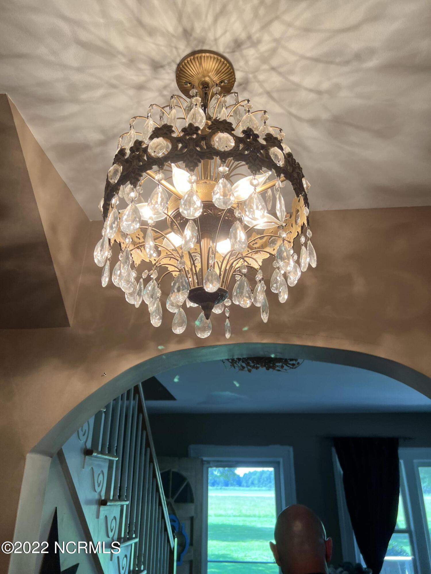 480 Blackbeards View Bath, NC 27808 - Photo 41 of 79 Arched Hallway