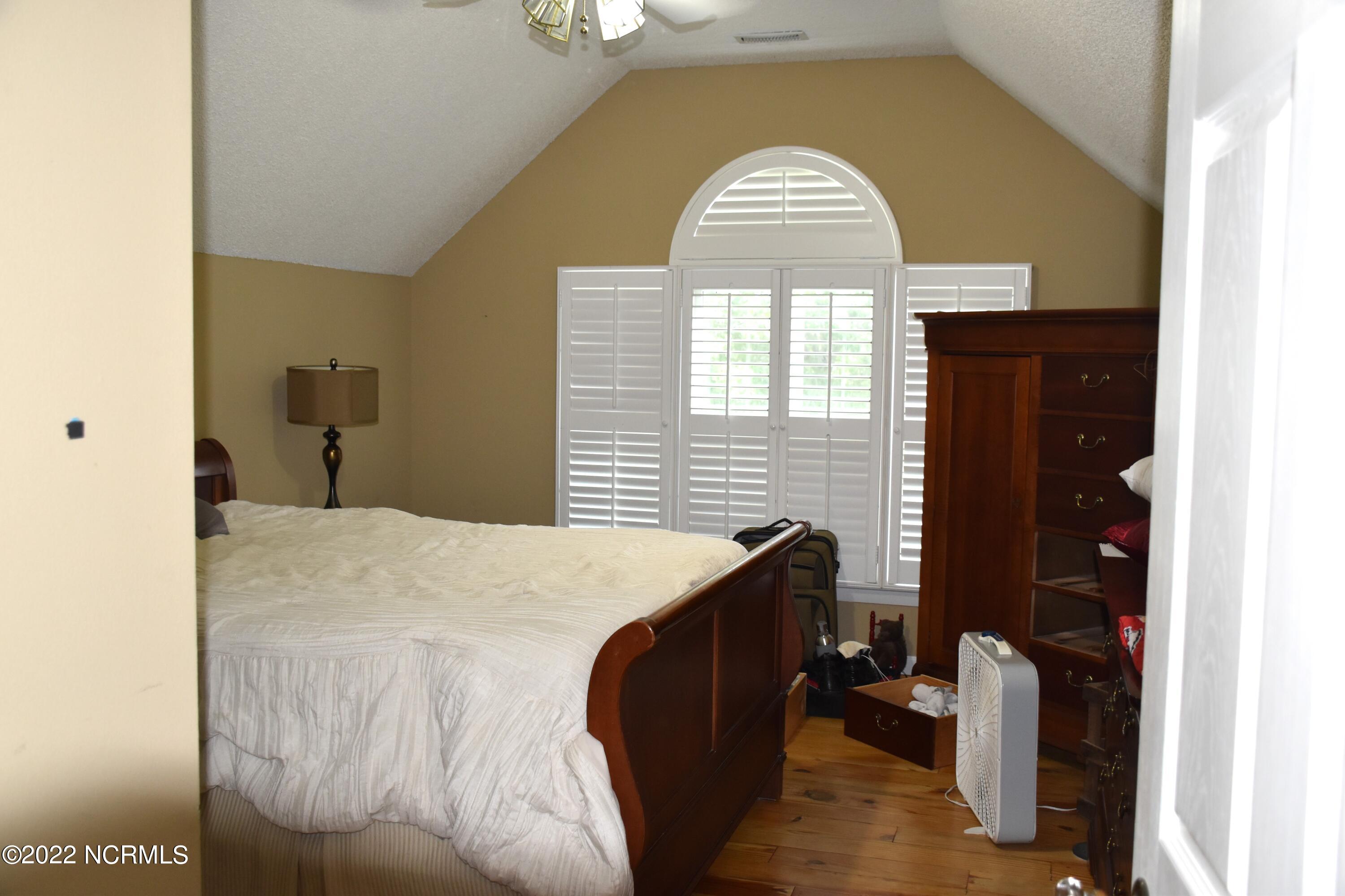 480 Blackbeards View Bath, NC 27808 - Photo 61 of 79 Plantation Shutters