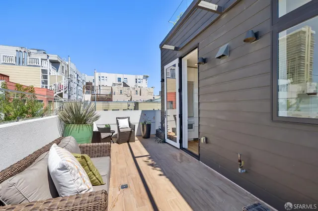 $6,995,000 | 160 Bernard Street, San Francisco, CA 94109
