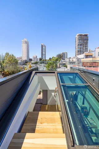 $6,995,000 | 160 Bernard Street, San Francisco, CA 94109