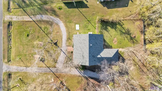 $250,000 | 45026 Robin Trail Road, St. Amant, LA 70774