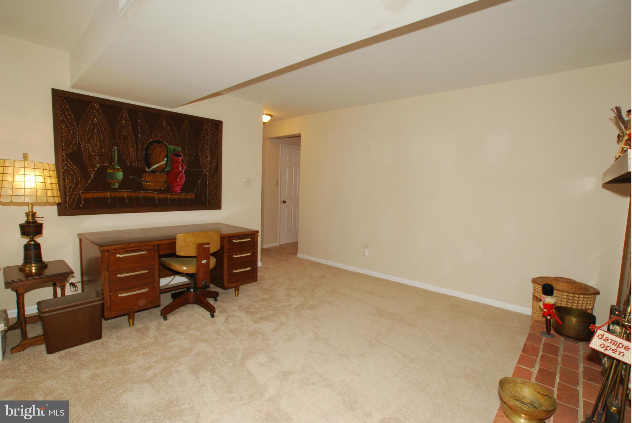10085 Marshall Pond Road Burke, VA 22015 - Photo 19 of 28 FAMILY ROOM