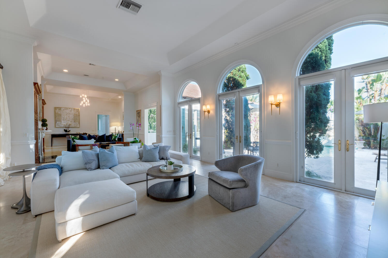 2258 Ibis Isle Road East Palm Beach, FL 33480 - Photo 8 of 28 2258 Ibis Isle Rd E Palm Beach-large-023