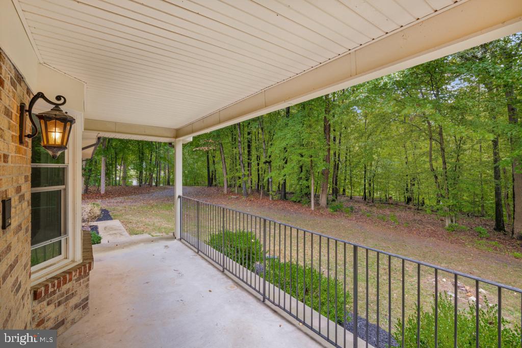5550 Stephen Reid Road Huntingtown, MD 20639 - Photo 4 of 63