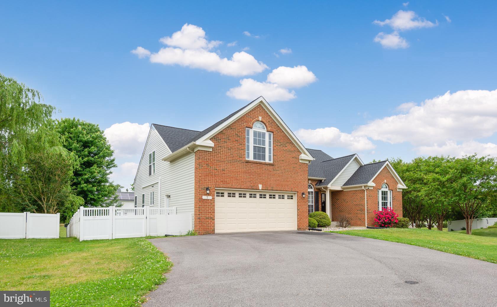 7 Lister Lane Ridgely, MD 21660 - Photo 2 of 44 Gallery Image 2
