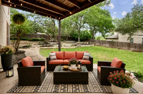$715,000 | 10511 Tweedsmuir Drive, Austin, TX 78750