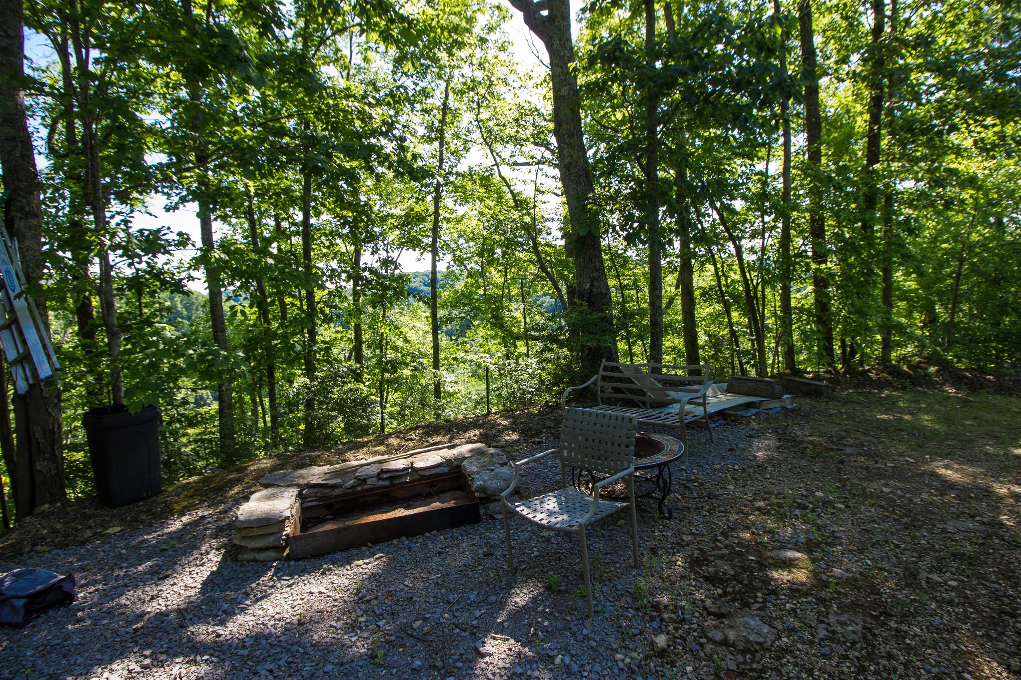 19 Rolling Acres Road Smithville, TN 37166 - Photo 4 of 17 Gallery Image 4