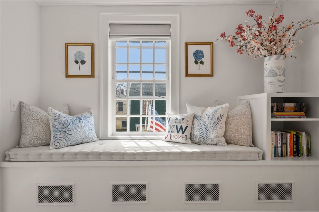 30 Thames Street Newport, RI 02840 - Photo 19 of 47