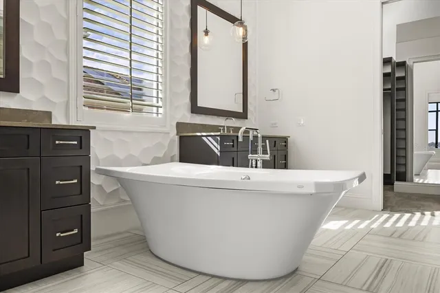 $3,300,000 | 12120 Montalcino Circle, Windermere, FL 34786