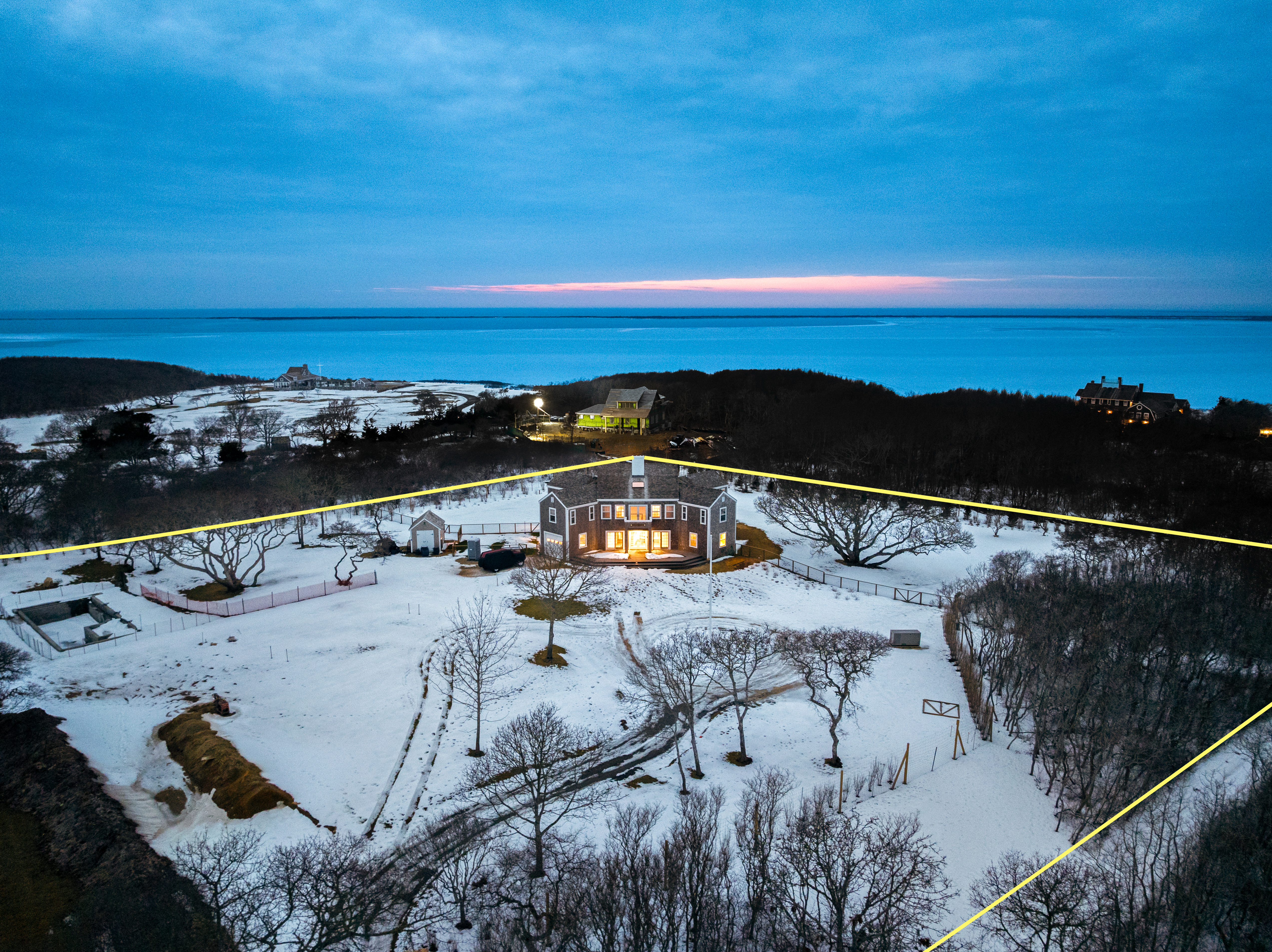 6 Fargo Way Nantucket, MA 02554 - Photo 3 of 28 6 Fargo Way Aerial with lot outlined