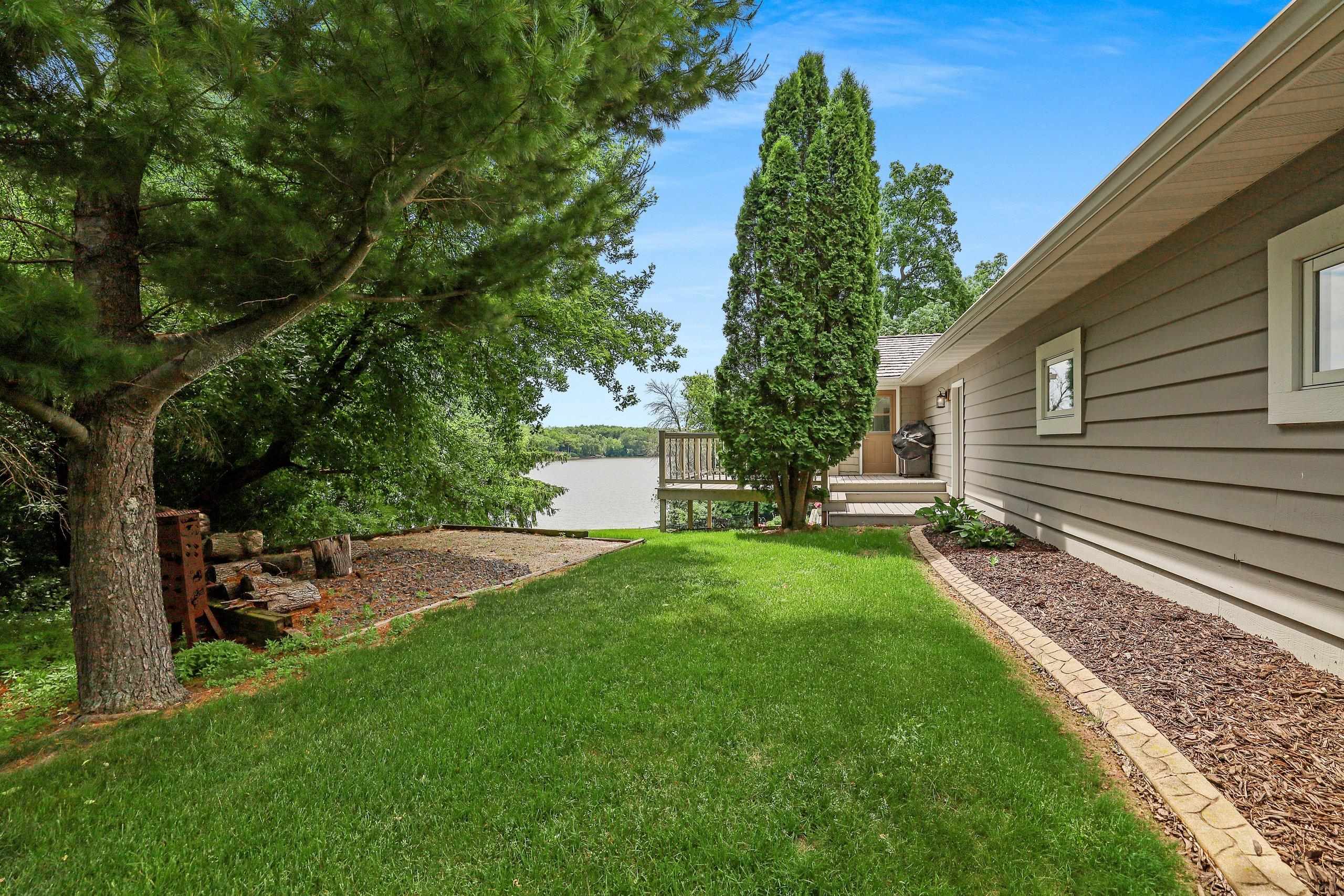 2281 Lost Dauphin Road De Pere, WI 54115 - Photo 51 of 55
