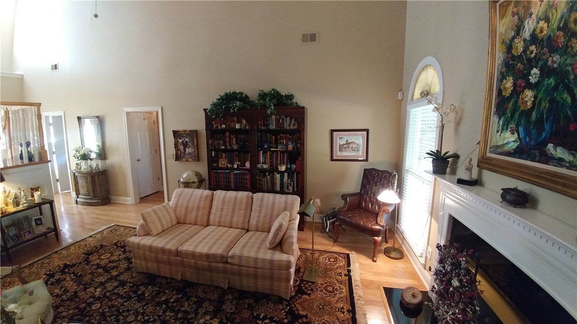 962 Parklane Road Auburn, AL 36830 - Photo 8 of 42 Gallery Image 8