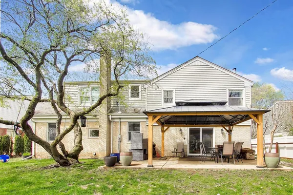 $675,000 | 505 South Elm Street, Palatine, IL 60067