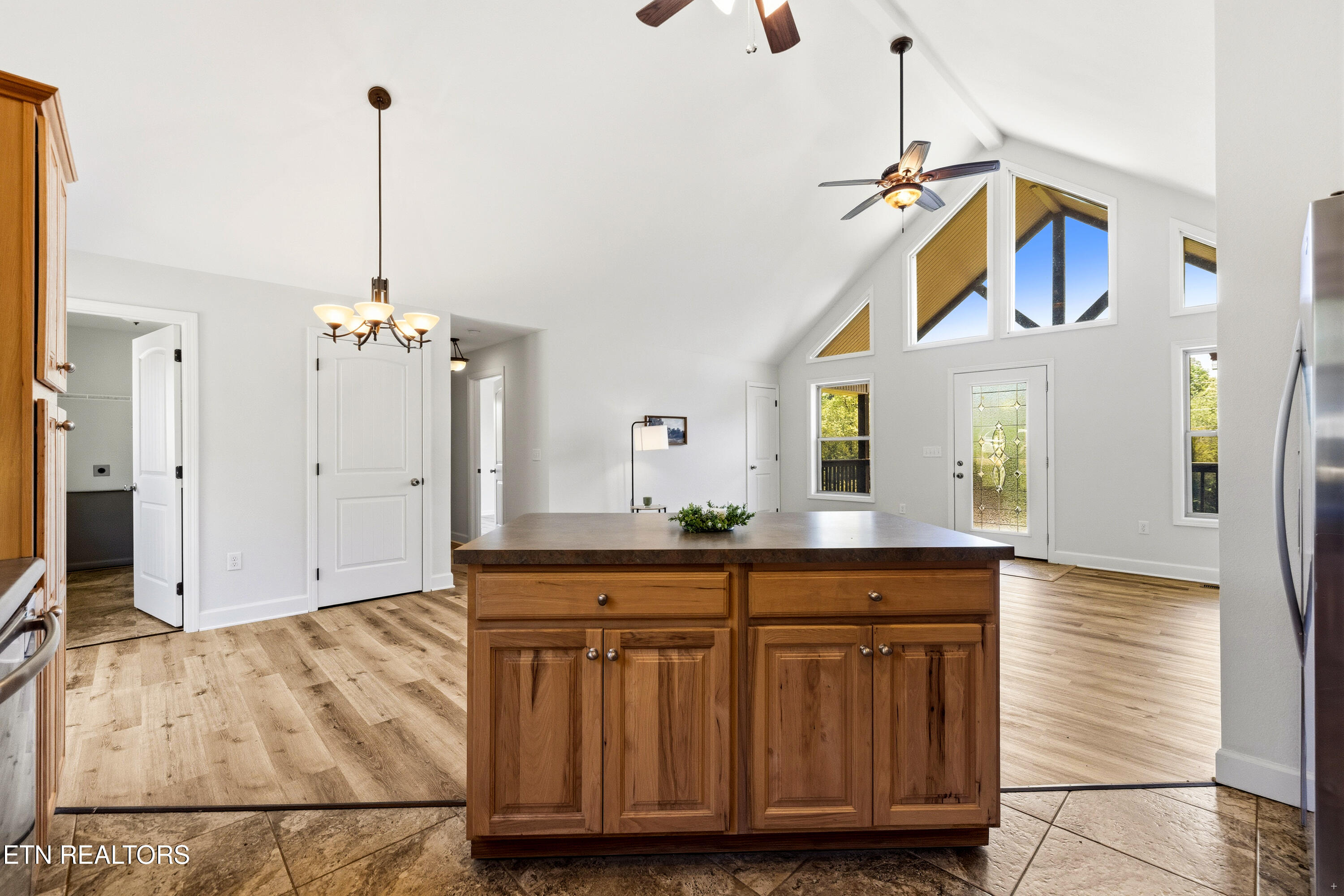 1462 Sandy Ridge Road Dandridge, TN 37725 - Photo 9 of 28 Positive Perceptions-9