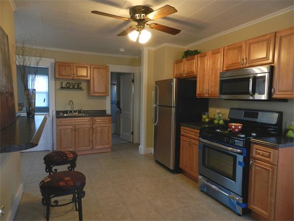 101 Penacook Street Springfield, MA 01104 - Photo 3 of 17
