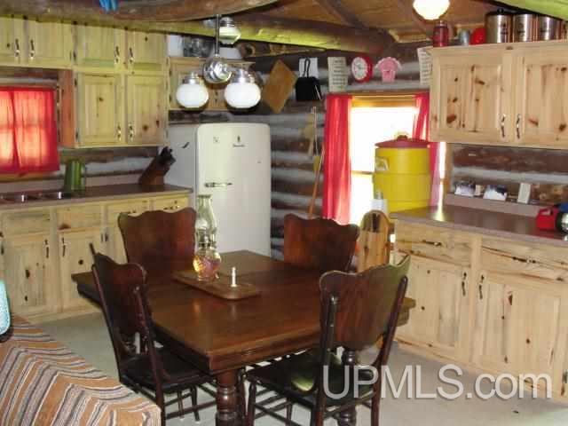 6307 Goodman Grade Road Florence, WI 54121 - Photo 6 of 30 Gallery Image 6
