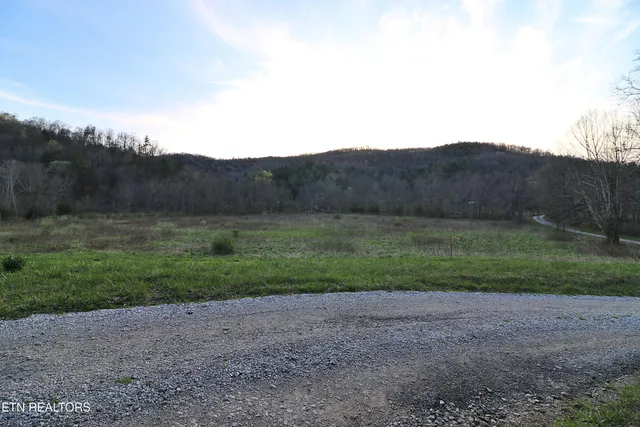 $379,200 | Brimstone Road, Robbins, TN 37852