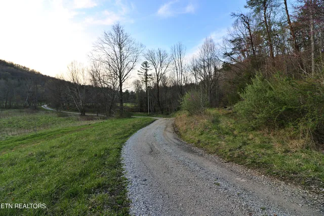 $379,200 | Brimstone Road, Robbins, TN 37852