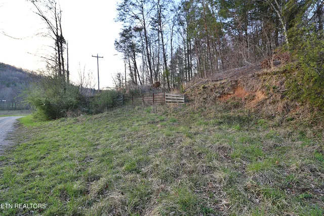 $379,200 | Brimstone Road, Robbins, TN 37852